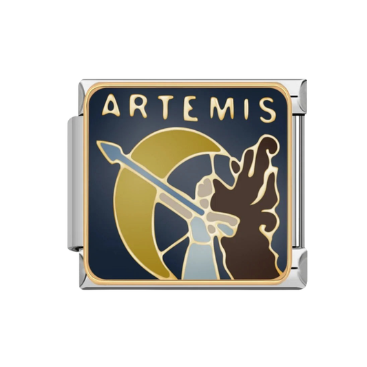 Charm Artemis